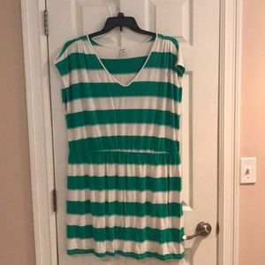 Women’s coverup dress, size XL
